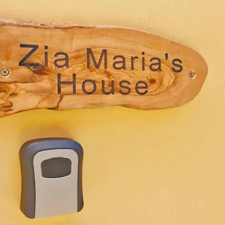 Zia Maria's House Next To Corfu Port Apartmán *